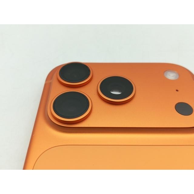 中古】Apple SoftBank 【SIMフリー】 iPhone 17 Pro 256GB コズミック