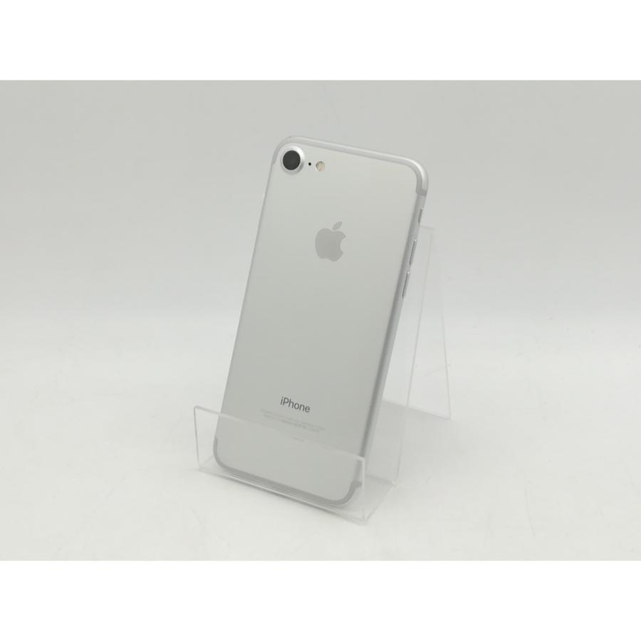中古】Apple docomo 【SIMロック解除済み】 iPhone 7 128GB シルバー 