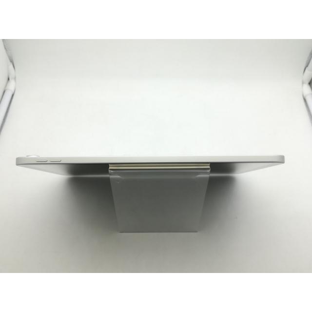 【中古】Apple 【Wi-Fi】 iPad（A16/2025） 256GB シルバー MD4G4J/A【神戸】保証期間１ヶ月【ランクA】の画像
