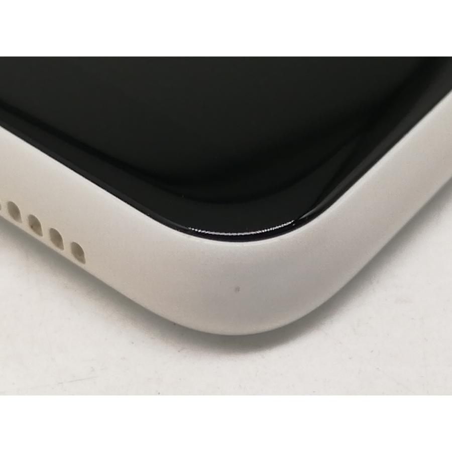 中古】SAMSUNG docomo 【SIMフリー】 Galaxy A22 5G ホワイト 4GB 64GB