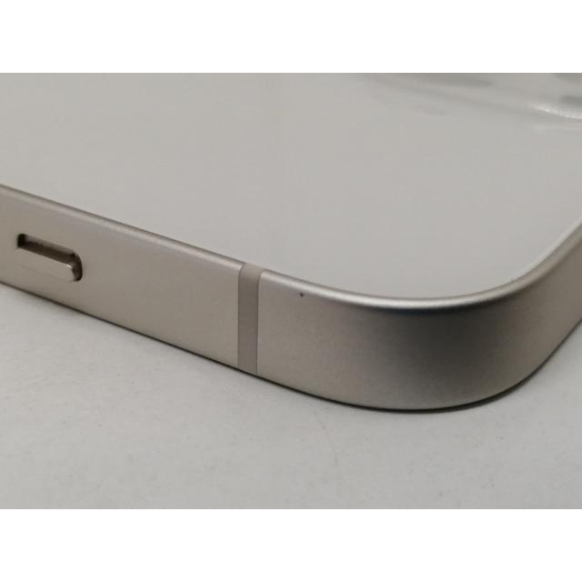 【中古】Apple docomo 【SIMフリー】 iPhone 14 128GB スターライト MPUQ3J/A【日本橋3】保証期間１ヶ月【ランクB】の画像