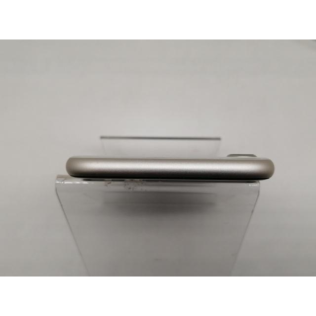 【中古】Apple SoftBank 【SIMフリー】 iPhone SE（第3世代） 64GB スターライト MMYD3J/A【日本橋3】保証期間１ヶ月【ランクA】の画像