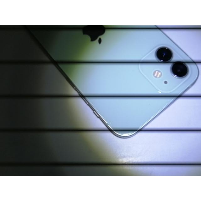 【中古】Apple au 【SIMロック解除済み】 iPhone 12 64GB グリーン MGHT3J/A【日本橋3】保証期間１ヶ月【ランクA】の画像