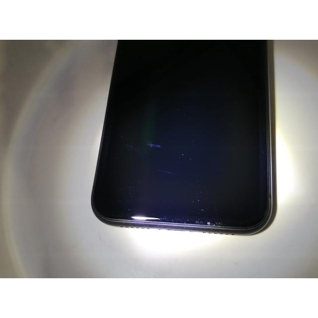 中古】Apple au 【SIMロック解除済み】 iPhone 11 128GB ブラック