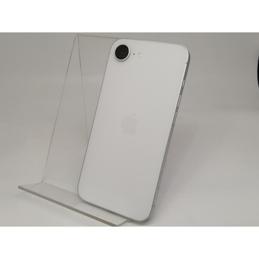 未使用に近い IPhone 16e 128GB ホワイト 国内版 中古】Apple 国内版 【SIMフリー】 iPhone 16e 128GB ホワイト MD1R4J