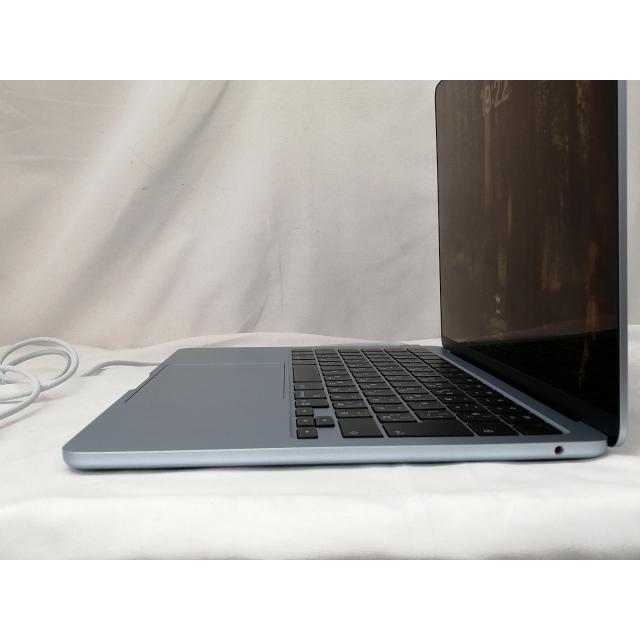 中古】Apple MacBook Air 13インチ (M4,2025) M4(CPU:10C/GPU:8C) 16GB