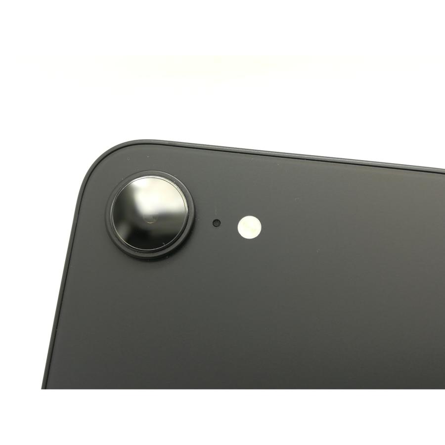 中古】Apple 国内版 【SIMフリー】 iPhone 16e 256GB ブラック MD1T4J