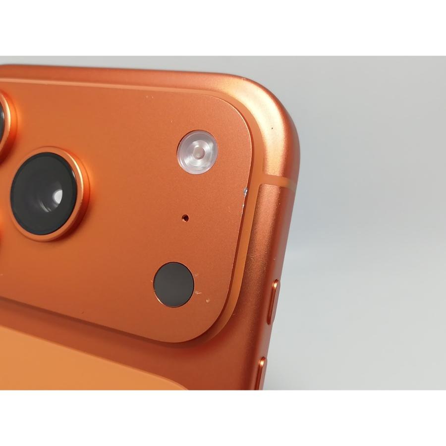 中古】Apple 国内版 【SIMフリー】 iPhone 17 Pro 1TB コズミック