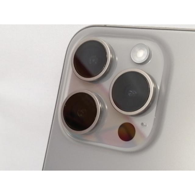 【中古】Apple 国内版 【SIMフリー】 iPhone 15 Pro 256GB ナチュラルチタニウム MTUF3J/A【戸塚】保証期間１ヶ月【ランクA】の画像
