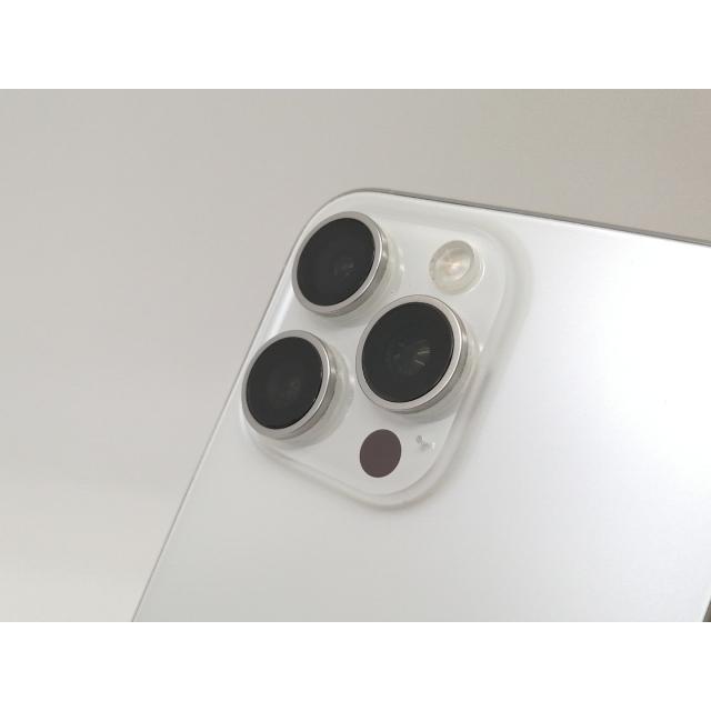 【中古】Apple SoftBank 【SIMフリー】 iPhone 15 Pro Max 256GB ホワイトチタニウム MU6Q3J/A【戸塚】保証期間１ヶ月【ランクA】の画像