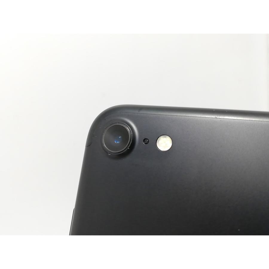中古】Apple 国内版 【SIMフリー】 iPhone 7 32GB ブラック MNCE2J/A 