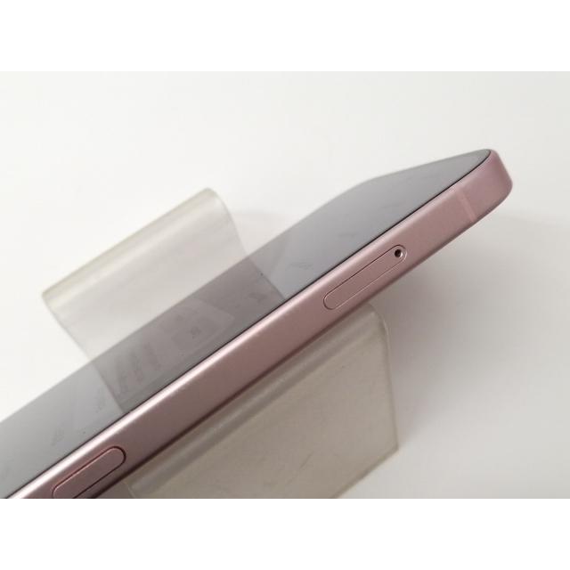 【中古】Apple docomo 【SIMフリー】 iPhone 15 256GB ピンク MTMP3J/A【秋葉4号】保証期間１ヶ月【ランクB】の画像