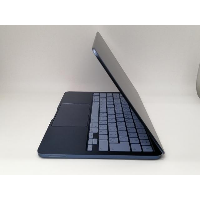 【中古】Apple MacBook Neo 13インチ A18 Pro(CPU:6C/GPU:5C) 8GB/256GB インディゴ MHFF4J/A (13インチ,A18 Pro)【DS秋葉】保証期間１ヶ月【ランクA】の画像