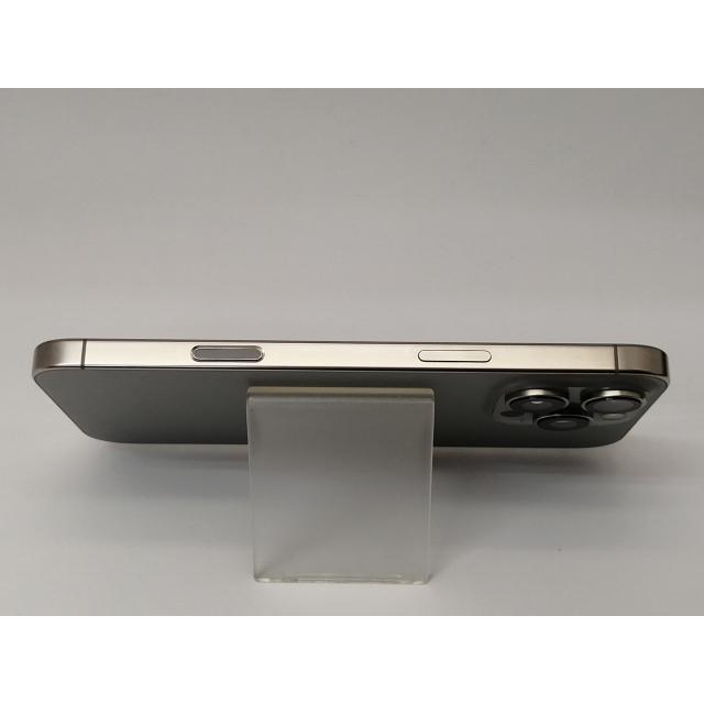 【中古】Apple SoftBank 【SIMフリー】 iPhone 16 Pro Max 256GB ナチュラルチタニウム MYWK3J/A【川崎】保証期間１ヶ月【ランクA】の画像