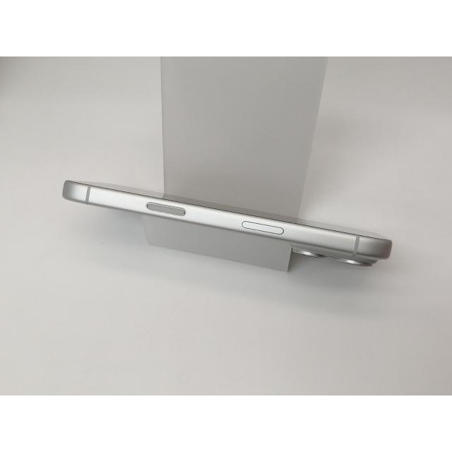 【中古】Apple 国内版 【SIMフリー】 iPhone 17 Pro 256GB シルバー MG854J/A【戸塚】保証期間１ヶ月【ランクA】の画像
