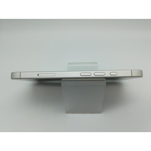 【中古】Apple 国内版 【SIMフリー】 iPhone 16 256GB ホワイト MYDX3J/A【秋葉本店】保証期間１ヶ月【ランクB】の画像