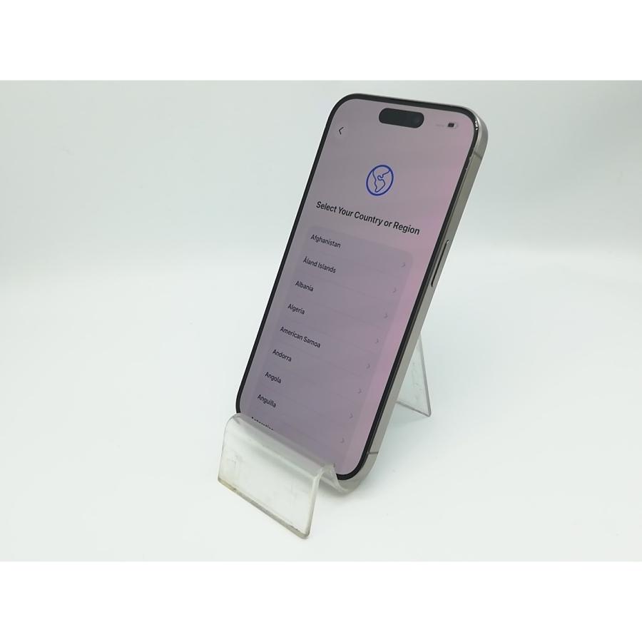 【中古】Apple au 【SIMフリー】 iPhone 15 Pro 256GB ナチュラルチタニウム MTUF3J/A【秋葉本店】保証期間１ヶ月【ランクB】の画像