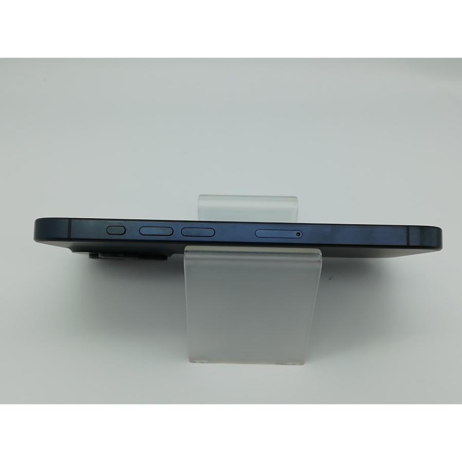 【中古】Apple 国内版 【SIMフリー】 iPhone 15 Pro 128GB ブルーチタニウム MTUA3J/A【秋葉5号】保証期間１ヶ月【ランクB】の画像