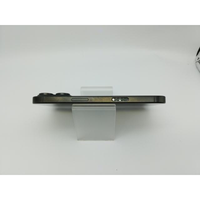【中古】Apple 国内版 【SIMフリー】 iPhone 16 Pro 128GB ブラックチタニウム MYMV3J/A【神保町】保証期間１ヶ月【ランクA】の画像
