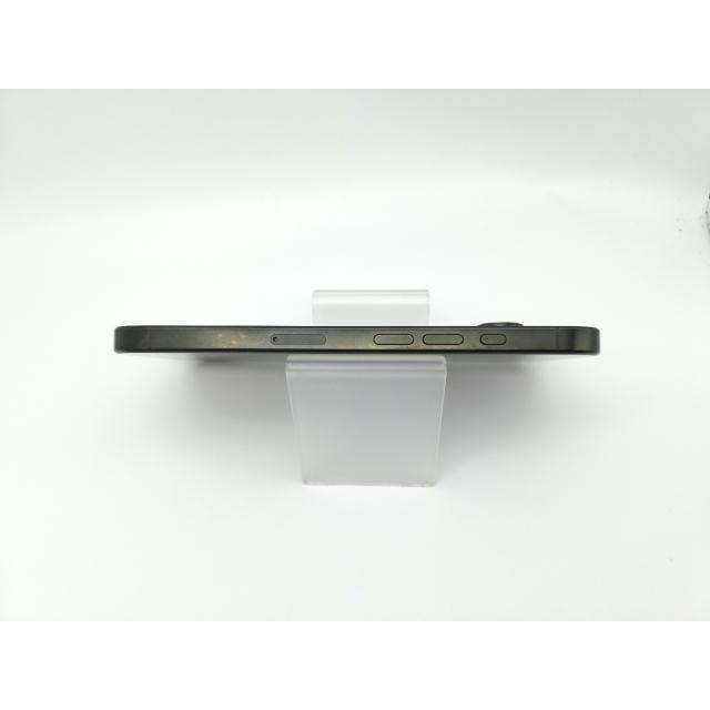 【中古】Apple 国内版 【SIMフリー】 iPhone 16 Pro 128GB ブラックチタニウム MYMV3J/A【神保町】保証期間１ヶ月【ランクA】の画像