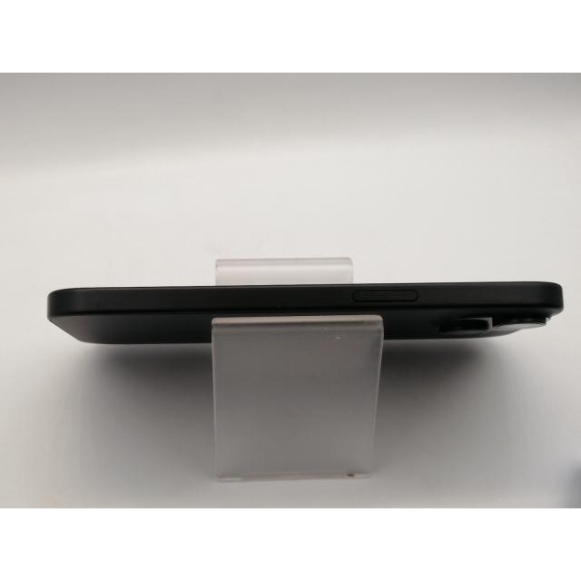 【中古】Apple 国内版 【SIMフリー】 iPhone 15 256GB ブラック MTMN3J/A【秋葉本店】保証期間１ヶ月【ランクB】の画像