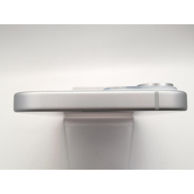 中古】Apple 海外版 【SIMフリー】 iPhone 15 256GB ブルー【秋葉本店