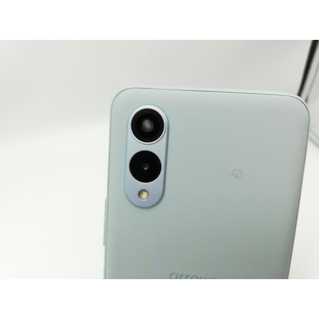 中古】FCNT au 【SIMフリー】 arrows We2 ライトブルー 4GB 64GB FCG02