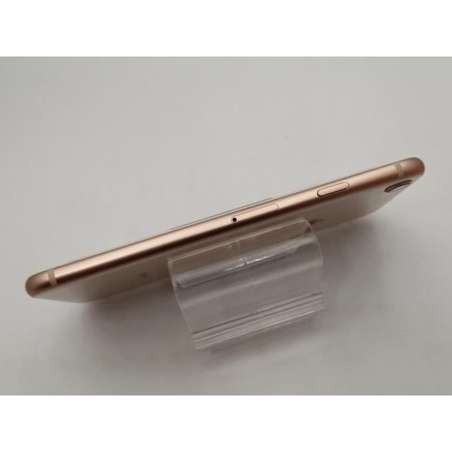 中古】Apple SoftBank 【SIMロック解除済み】 iPhone 8 64GB ゴールド