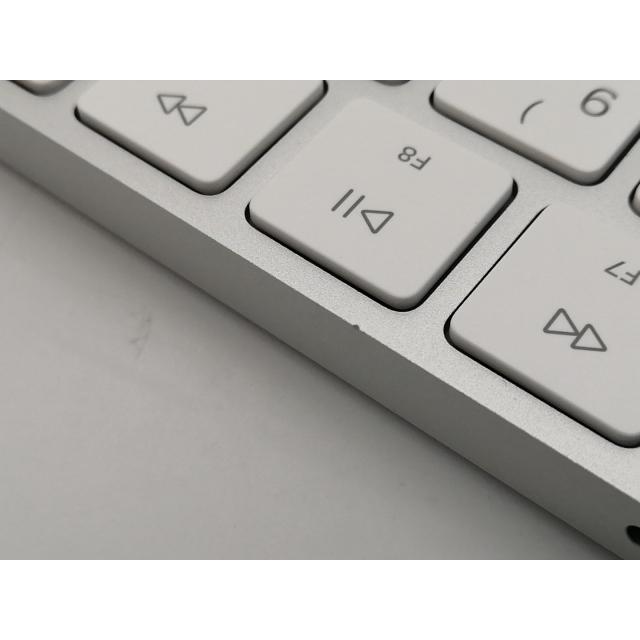 中古】Apple Magic Keyboard（2024/USB-C/テンキーなし/Appleシリコン