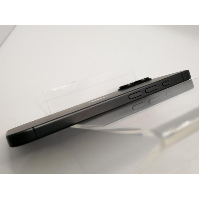 【中古】Apple 国内版 【SIMフリー】 iPhone 17 256GB ブラック MG674J/A【大須2】保証期間１ヶ月【ランクA】の画像