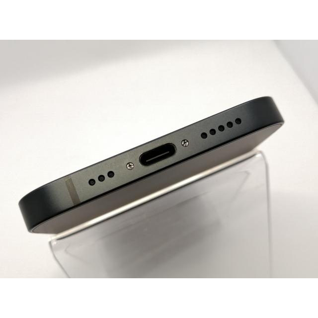 【中古】Apple au 【SIMフリー】 iPhone 17e 256GB ブラック MHRN4J/A【大須2】保証期間１ヶ月【ランクA】の画像