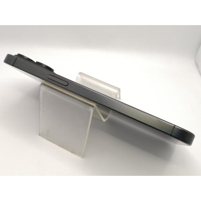 【中古】Apple SoftBank 【SIMフリー】 iPhone 15 Pro Max 1TB ブラックチタニウム MU6Y3J/A【大須2】保証期間１ヶ月【ランクA】の画像