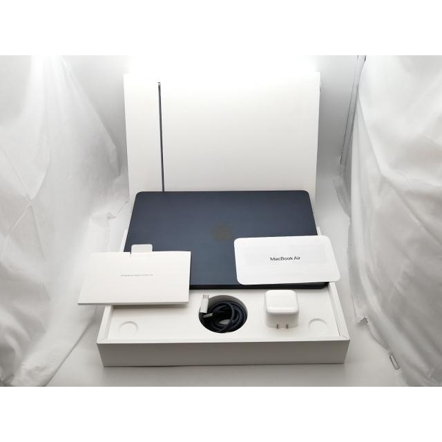 中古】Apple MacBook Air 13インチ M5(CPU:10C/GPU:8C) 16GB/512GB 
