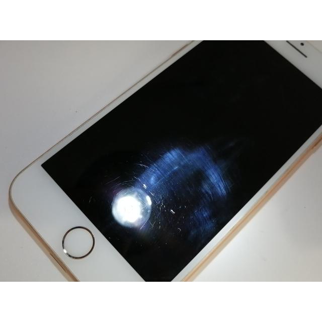 中古】Apple au 【SIMロック解除済み】 iPhone 8 64GB ゴールド MQ7A2J 