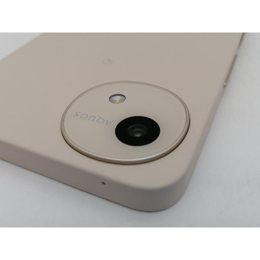 中古】SHARP 国内版 【SIMフリー】 AQUOS Wish4 ホワイト 4GB 64GB SH