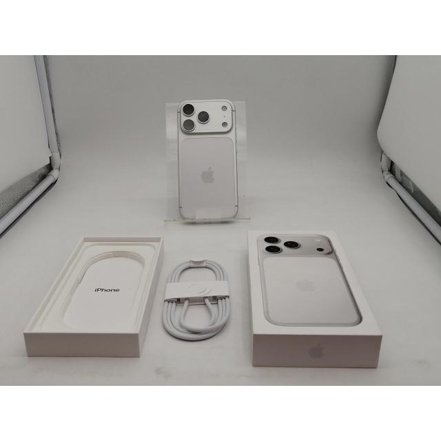 未使用】Apple 国内版 【SIMフリー】 iPhone 17 Pro 1TB シルバー