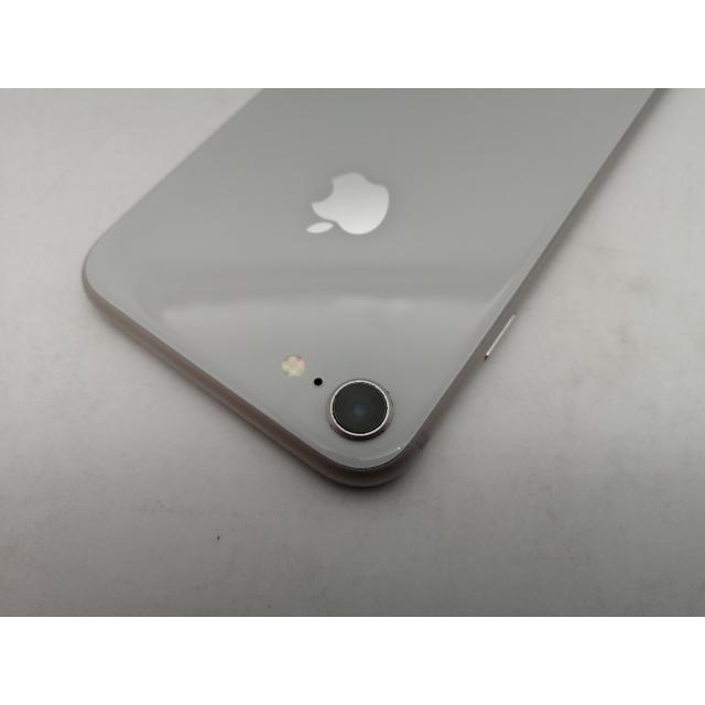 中古】Apple au 【SIMロック解除済み】 iPhone 8 64GB シルバー MQ792J