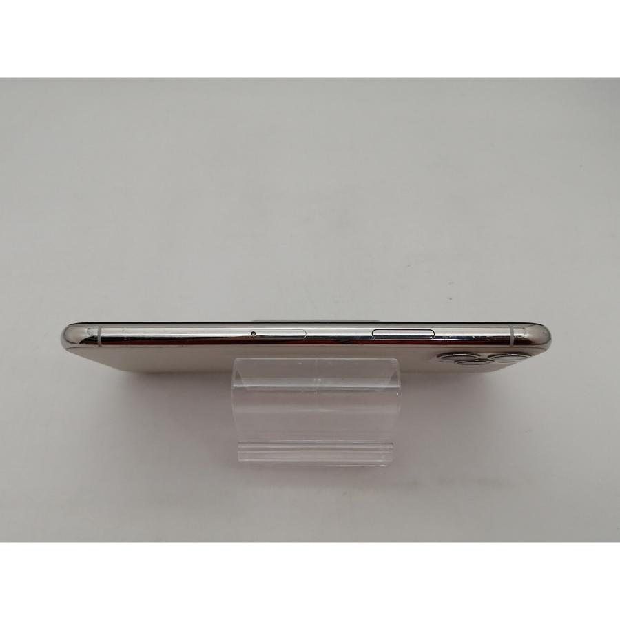 中古】Apple au 【SIMロック解除済み】 iPhone 11 Pro 256GB シルバー