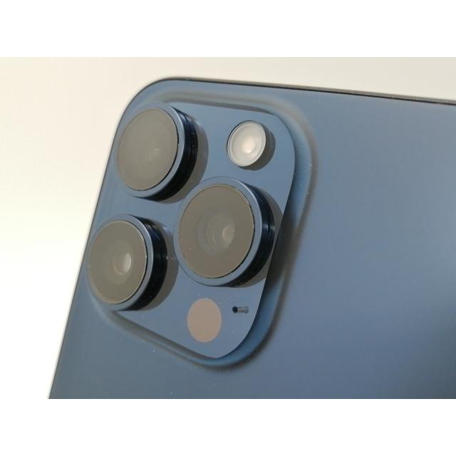 【中古】Apple docomo 【SIMフリー】 iPhone 15 Pro Max 512GB ブルーチタニウム MU6X3J/A【三宮センター】保証期間１ヶ月【ランクB】の画像