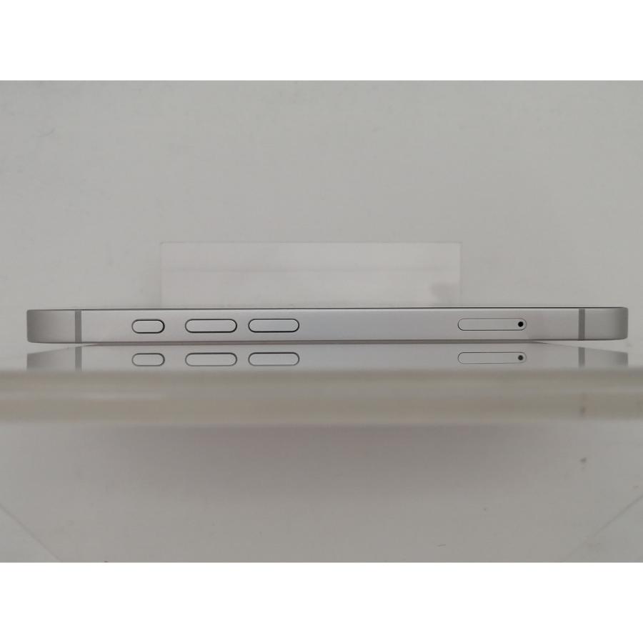 【中古】Apple au 【SIMフリー】 iPhone 16e 128GB ホワイト MD1R4J/A【なんば】保証期間１ヶ月【ランクA】の画像