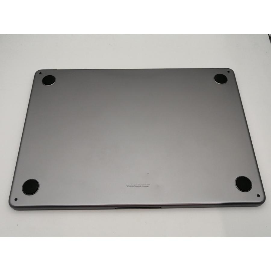 【中古】Apple MacBook Air 13インチ  M2(CPU:8C/GPU:8C) 8GB/256GB スペースグレイ MLXW3J/A (M2,2022)【なんば】保証期間１ヶ月【ランクB】の画像