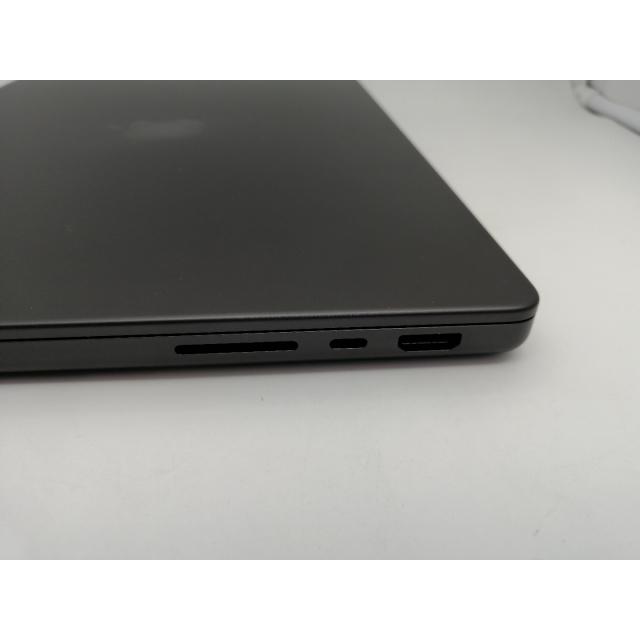 中古】Apple MacBook Pro 14インチ M5(CPU:10C/GPU:10C) 24GB/1TB
