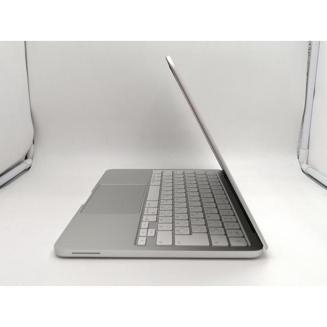 【中古】Apple MacBook Neo 13インチ A18 Pro(CPU:6C/GPU:5C) 8GB/256GB シルバー MHFA4J/A (13インチ,A18 Pro)【なんば】保証期間１ヶ月【ランクA】の画像
