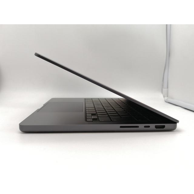 中古】Apple MacBook Pro 14インチ CTO (14インチ,M5 Pro,2026) M5
