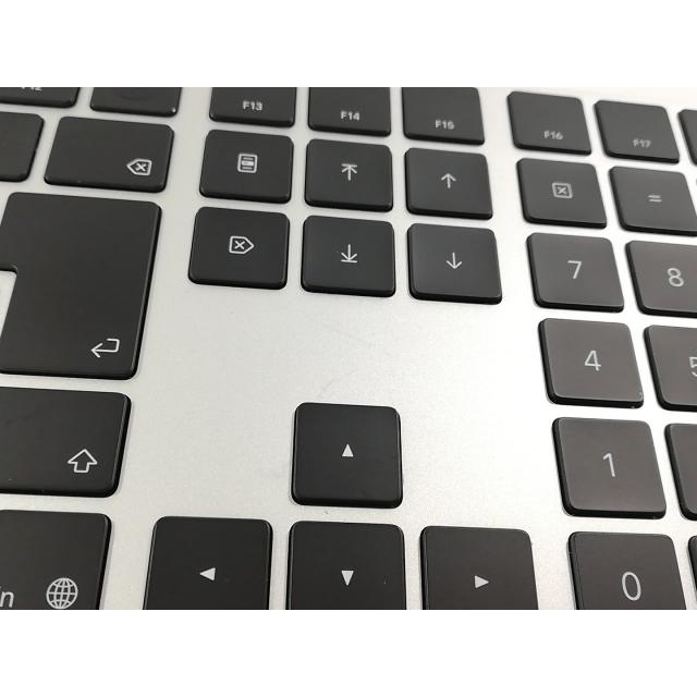 中古】Apple Magic Keyboard（2024/USB-C/テンキー付き/ブラックキー