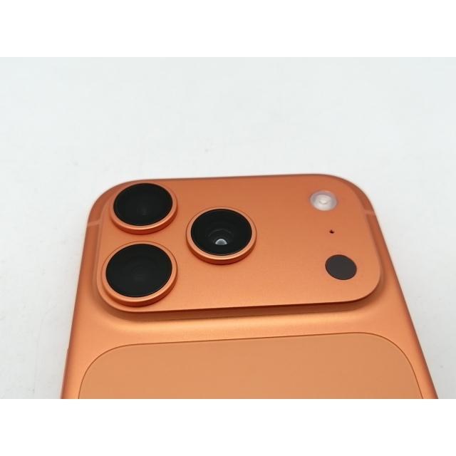 中古】Apple 国内版 【SIMフリー】 iPhone 17 Pro 256GB コズミック