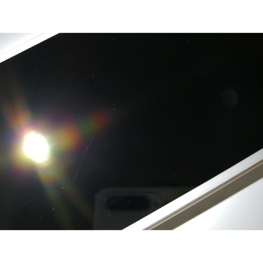 中古】Apple au 【SIMロック解除済み】 iPhone 7 Plus 128GB ゴールド