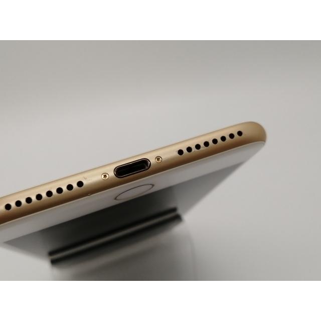 中古】Apple au 【SIMロック解除済み】 iPhone 7 Plus 128GB ゴールド