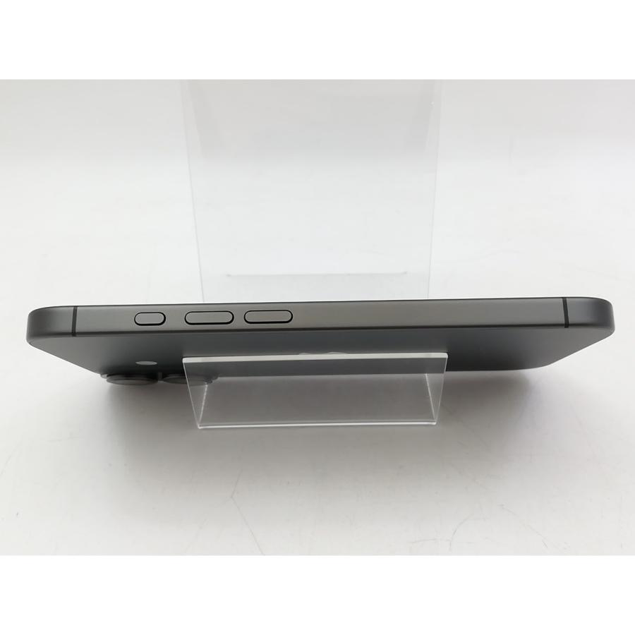 【中古】Apple 国内版 【SIMフリー】 iPhone 17 256GB ブラック MG674J/A【大宮東口】保証期間１ヶ月【ランクA】の画像