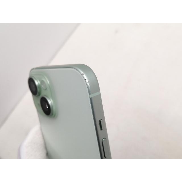 【中古】Apple 国内版 【SIMフリー】 iPhone 15 256GB グリーン MTMT3J/A【仙台駅東口】保証期間１ヶ月【ランクB】の画像